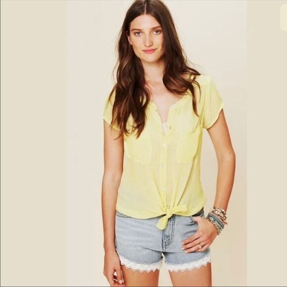 WE THE FREE “SPELLBOUND” SEMI-SHEER BUTTON DOWN CAP-SLEEVE TOP WOMENS SMALL - Picture 6 of 12
